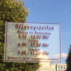 Bäckerei & Konditorei Göbecke - The open hours on Yelp is totally wrong.