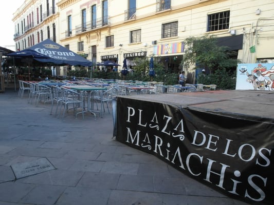 Plaza de los Mariachis by null