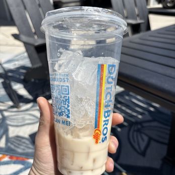 Dutch Bros Coffee - Juice Bars & Smoothies Near Me - Oceanside, California