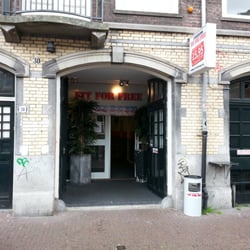 Fit For Free - Entrance