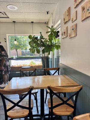 Mi-Sant Banh Mi Co. by null