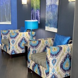 Beautiful decor! Beautiful decor!