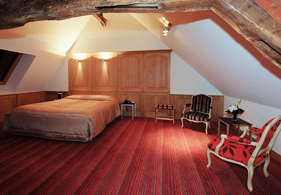 Hotel de Bourgtheroulde, Autograph Collection by null