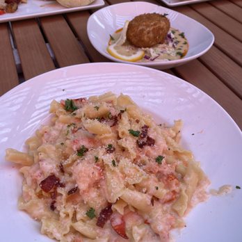 Topsail - Lobster mac - American Near Me - San Diego, California Topsail - Lobster mac - American Near Me - San Diego, California