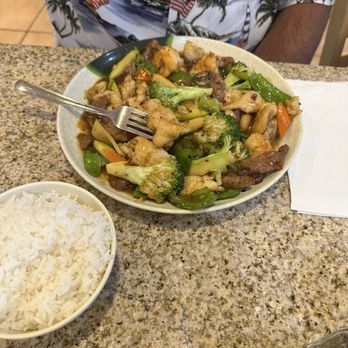 Blue Bay Asian Cafe - Orange chicken rice. Garlic trio - Chinese Near Me - Denver, Colorado