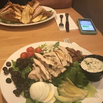 Kla Mo Ya Casino - Cobb salad - Casinos Near Me - Chiloquin, Oregon Kla Mo Ya Casino - Cobb salad - Casinos Near Me - Chiloquin, Oregon
