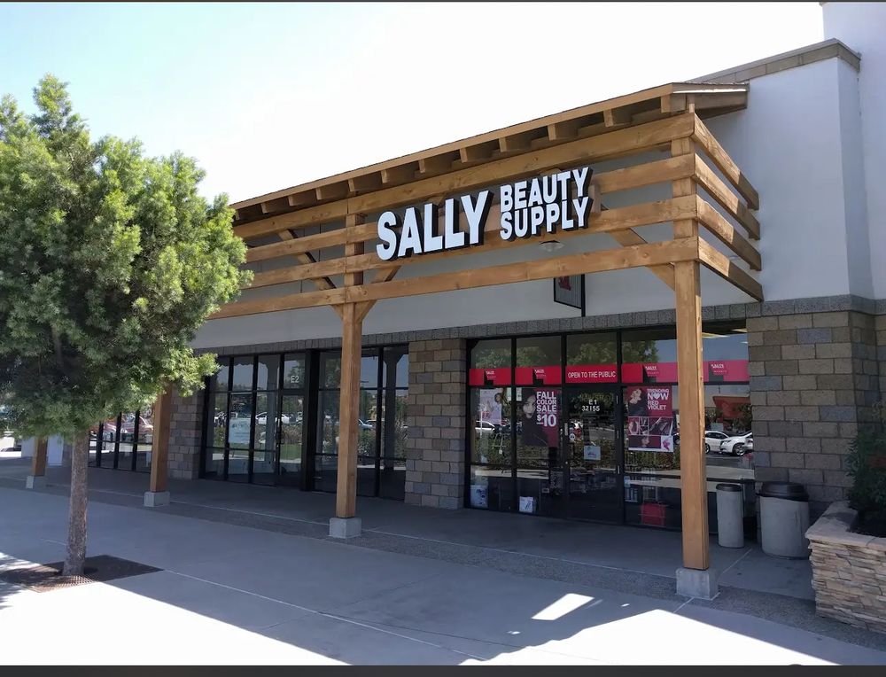 Slide of Millennial Contractor