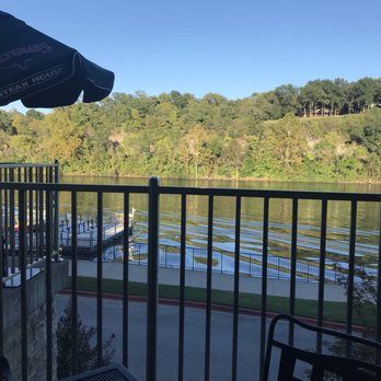 Saltgrass Steak House - Great outdoor seating and happy hour from M-F 3-7pm all day Sunday - Steakhouses Near Me - Branson, Missouri