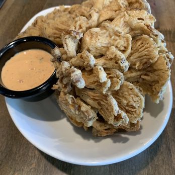 Willows & Pine - Cajun/Creole Near Me - Oakland, California