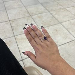 Orchid Nails