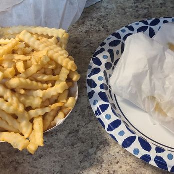 Mug n Bun - Family Size French Fries - Hot Dogs Near Me - Speedway, Indiana