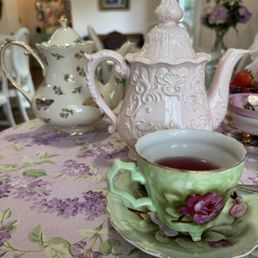 Tea party for the girls Tea party for the girls