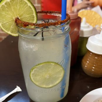 Mariscos el Puerto 3 - Topochico preparado - Seafood Near Me - Crest Hill, Illinois