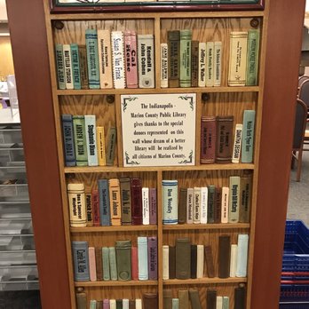 Glendale Branch Library - Detailed decor - Libraries Near Me - Indianapolis, Indiana