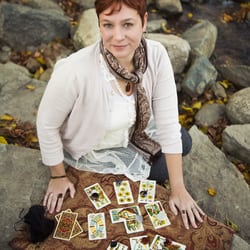 Downtown Tarot Company - Professional Intuitive readings