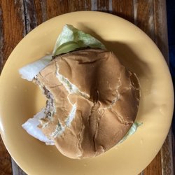 Renee's Cafe - single patty hamburger