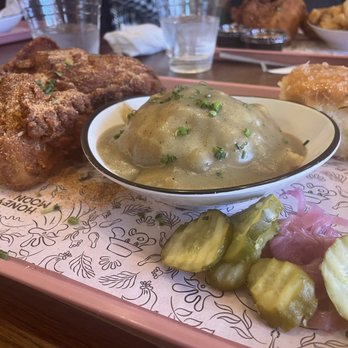 Honeymoon Chicken - 2 pc White (breast and wing) Buttermilk Smashed Potatoes - Chicken Shop Near Me - Washington, DC, District of Columbia Honeymoon Chicken - 2 pc White (breast and wing) Buttermilk Smashed Potatoes - Chicken Shop Near Me - Washington, DC, District of Columbia
