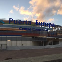 Puerta Europa