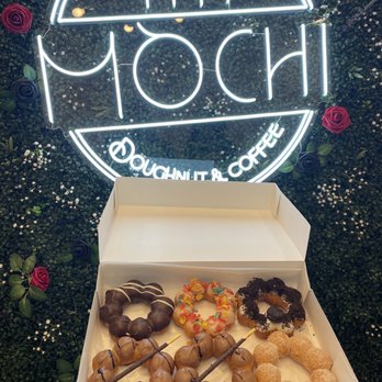 I'm Mochi - Hot Dogs Near Me - Bayside, New York