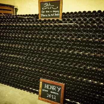 Bodega Lagarde - Wineries Near Me - Lujan, M
