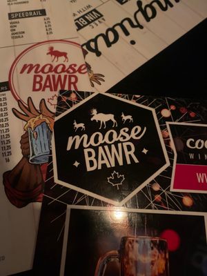 Moose Bawr by null
