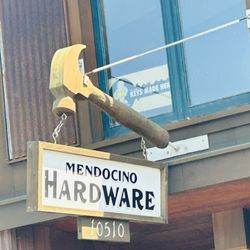 Mendocino hardware - Great little hardware store