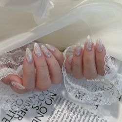 Nail Club 20