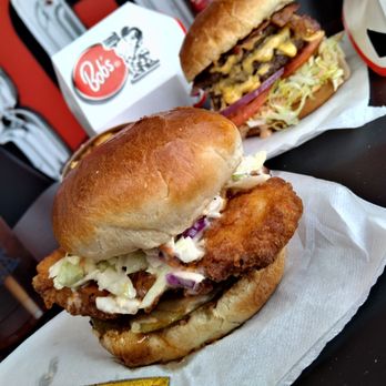 Bob's Big Boy - Burgers Near Me - Flat Rock, Michigan