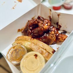 Urban Plates - Nashville Hot Crispy Tenders