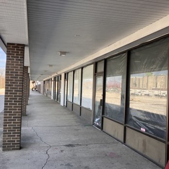 Healer - It's a fairly intimidating, empty strip mall from the outside - Music Venues Near Me - Indianapolis, Indiana