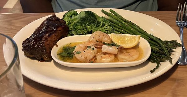 BJ's Restaurant & Brewhouse by null