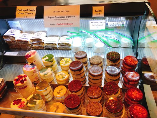 Salt Spring Island Cheese by null