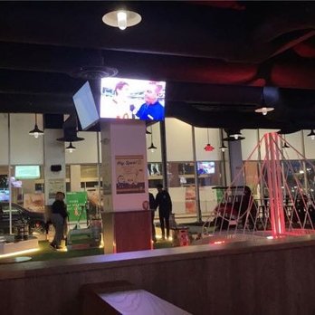 Tipsy Putt - Inside - Pubs Near Me - Emeryville, California Tipsy Putt - Inside - Pubs Near Me - Emeryville, California