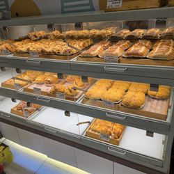 Baker Duck - Baked goods