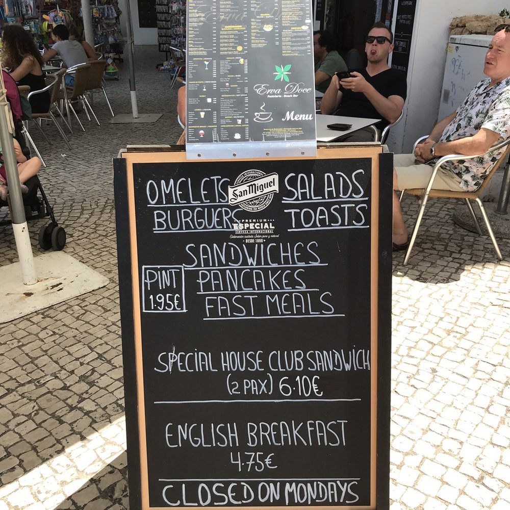 Pastelaria Erva Doce - Cafes Near Me - Albufeira, 08 Pastelaria Erva Doce - Cafes Near Me - Albufeira, 08