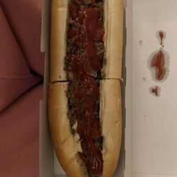Cheesesteak w/cooper Sharp, fried onions and ketchup. Cheesesteak w/cooper Sharp, fried onions and ketchup.
