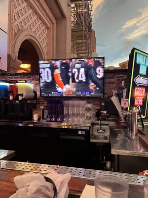 Blondies Sports Bar & Grill by null