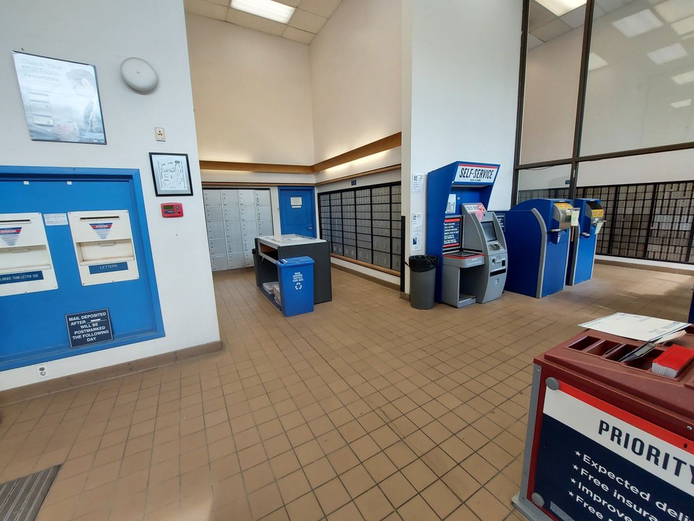 US POST OFFICE Updated September 2024 1764 Rt 9, Halfmoon, New York