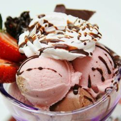 La Fragola - helado de fresa!