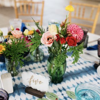 Vault + Vine - a table set for a wedding reception - Flowers & Gifts Near Me - Philadelphia, Pennsylvania Vault + Vine - a table set for a wedding reception - Flowers & Gifts Near Me - Philadelphia, Pennsylvania