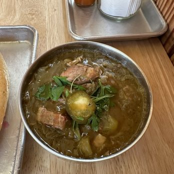 Vic & Al's - Gumbo - Cajun/Creole Near Me - Austin, Texas