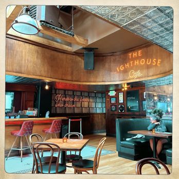 The Lighthouse Cafe - Inside - Music Venues Near Me - Hermosa Beach, California
