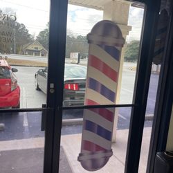 Crown Barber and Beauty - Quality number one in our shop