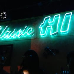 Classic Hitz - Neon sign saying you're at the place