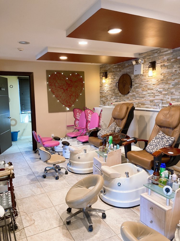 SECOND FLOOR NAIL & SPA Updated September 2024 28 Photos & 22
