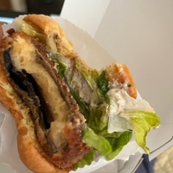 Shake Shack West Midtown - Burgers Near Me - Atlanta, Georgia Shake Shack West Midtown - Burgers Near Me - Atlanta, Georgia