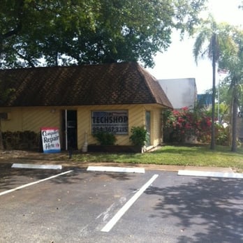 Hollywood Tech Shop - Place is a little hard to find - but once you do! You will have your new computer techs. - IT Services & Computer Repair Near Me - Hollywood, Florida