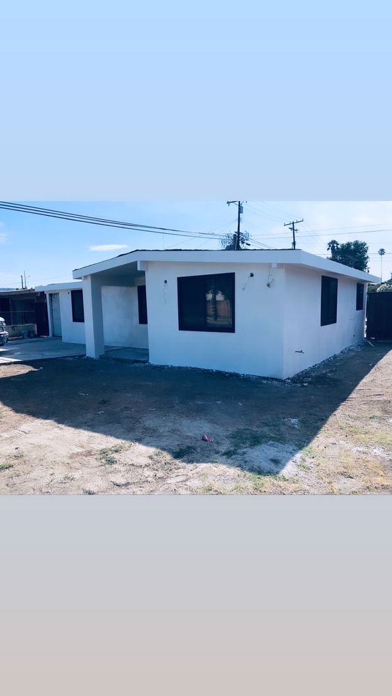 Slide of King Of The Hammer construction 