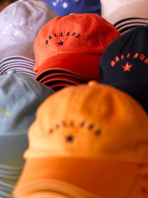 Sip and Ship by null