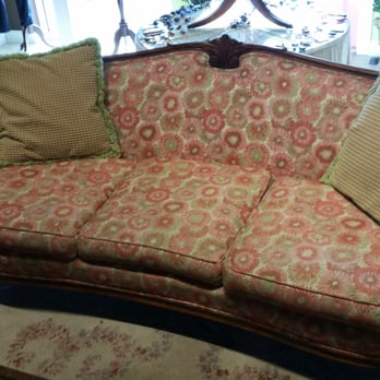 Simply Meg's - Sofa - Women's Clothing Near Me - Greensboro, North Carolina Simply Meg's - Sofa - Women's Clothing Near Me - Greensboro, North Carolina